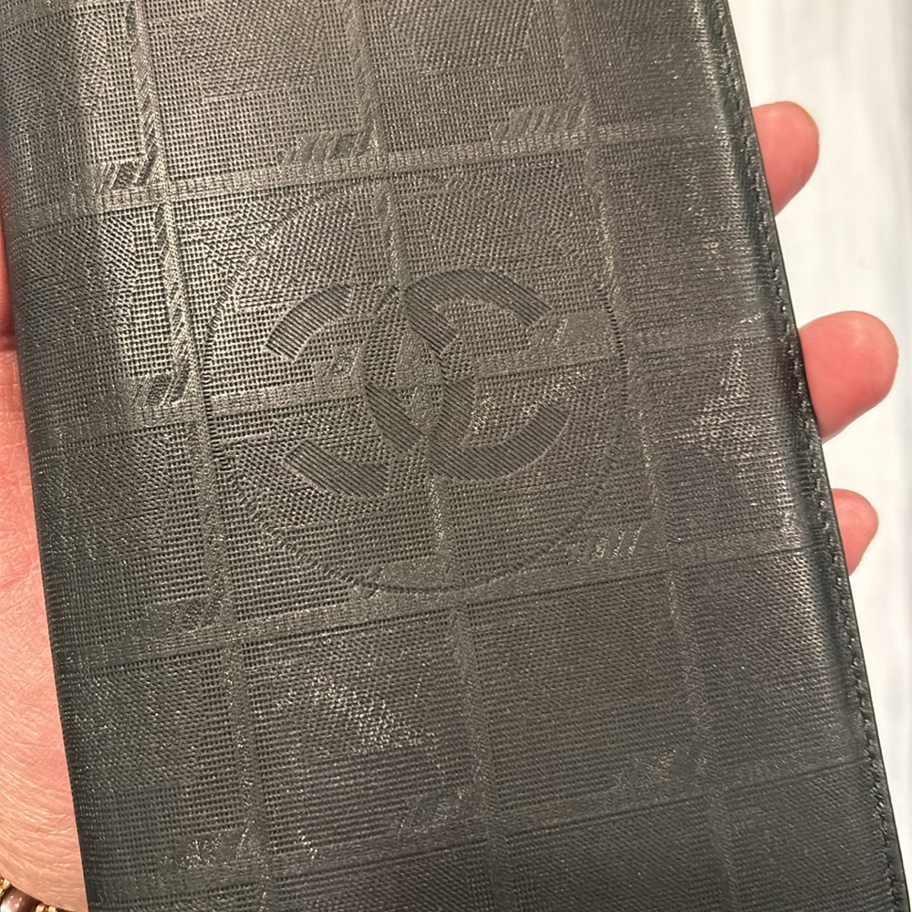 Chanel iridescent black and silver sparkly leather long bifold wallet
